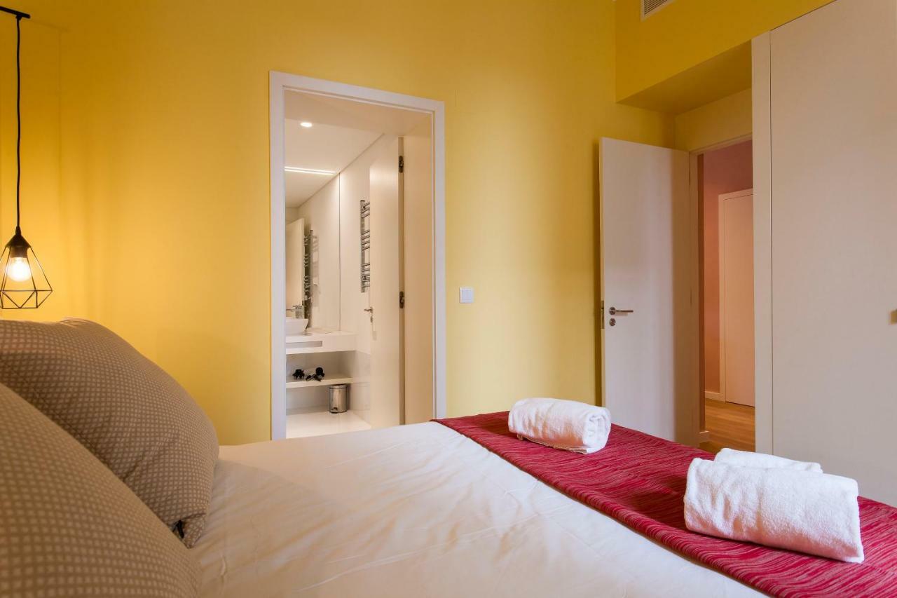 Joivy Sublime 2Br Apt On Restauradores Square Nearby Rossio Station Lisboa Exterior foto