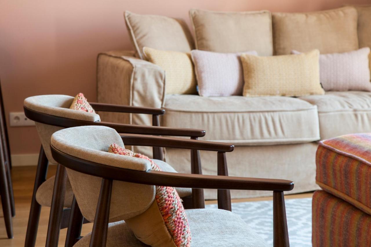 Joivy Sublime 2Br Apt On Restauradores Square Nearby Rossio Station Lisboa Exterior foto
